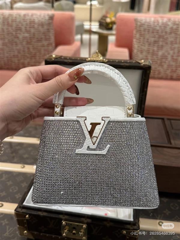 2026120164332518 870